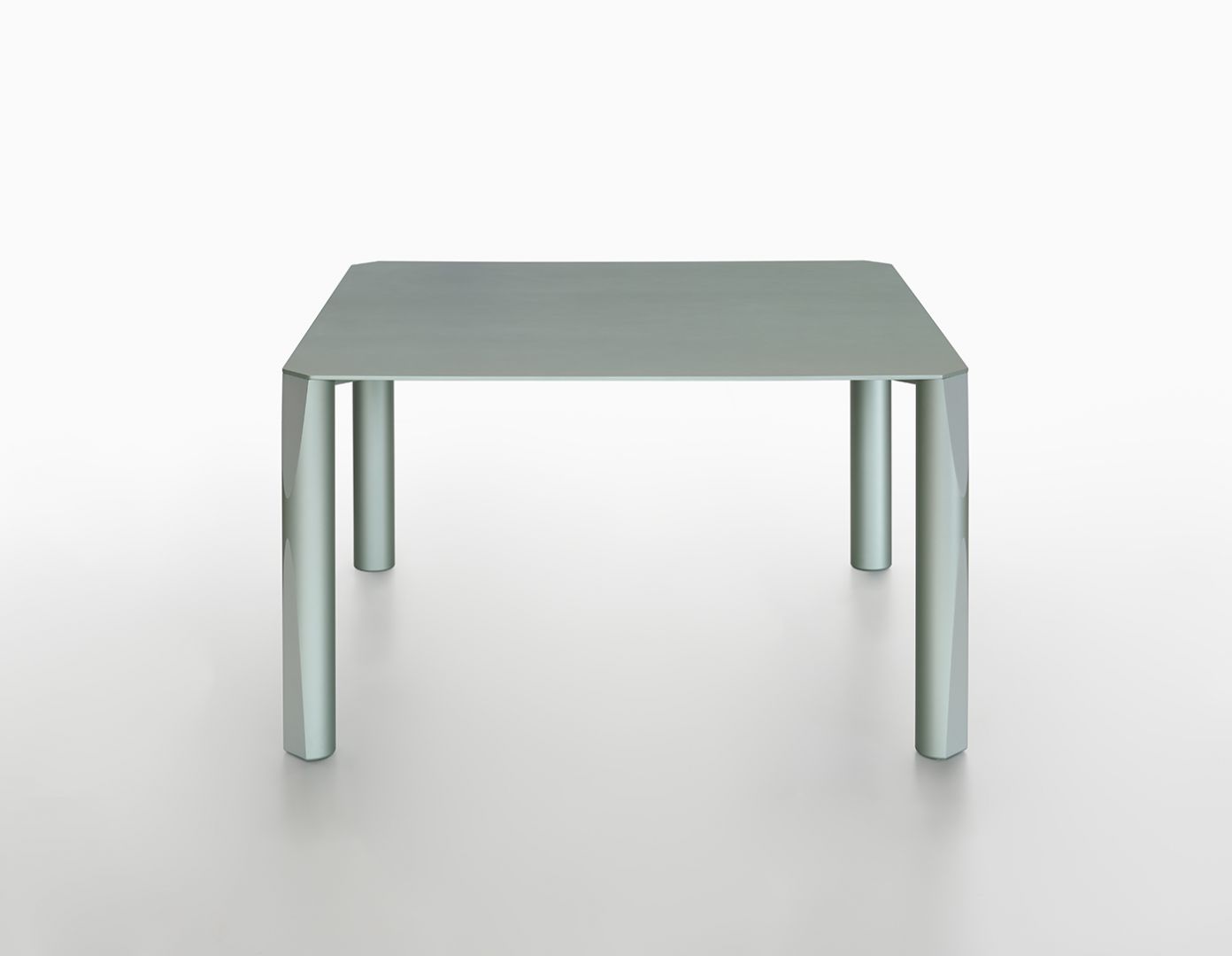 016_Fucina_Verso_table_maddalena_casadei.jpg